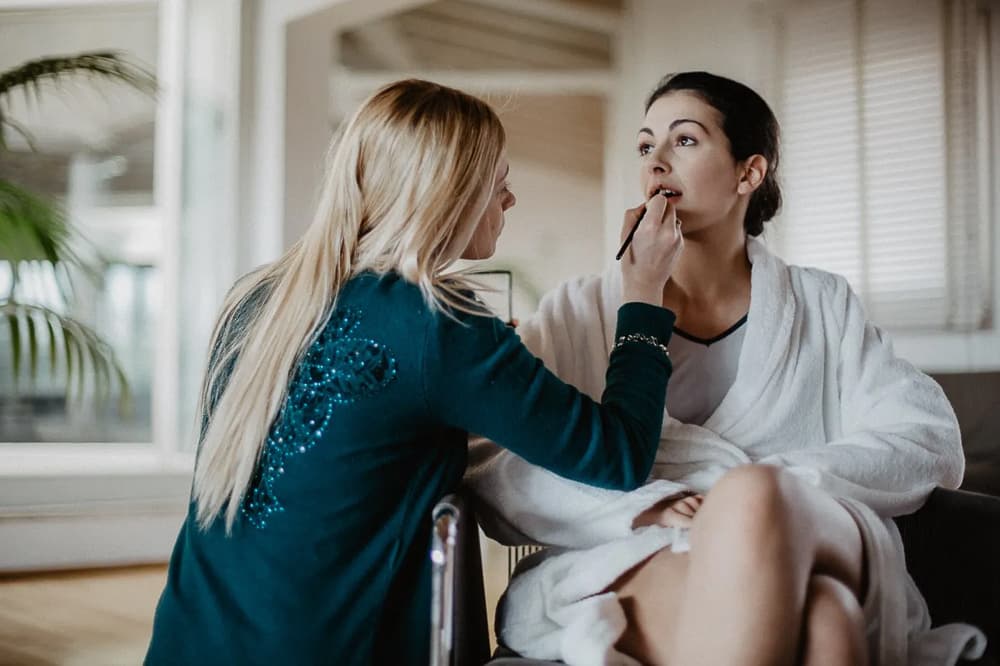 Daniela Cioara behind the scenes